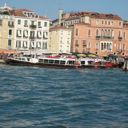 San Simeon Venezia Apartment ภายนอก รูปภาพ