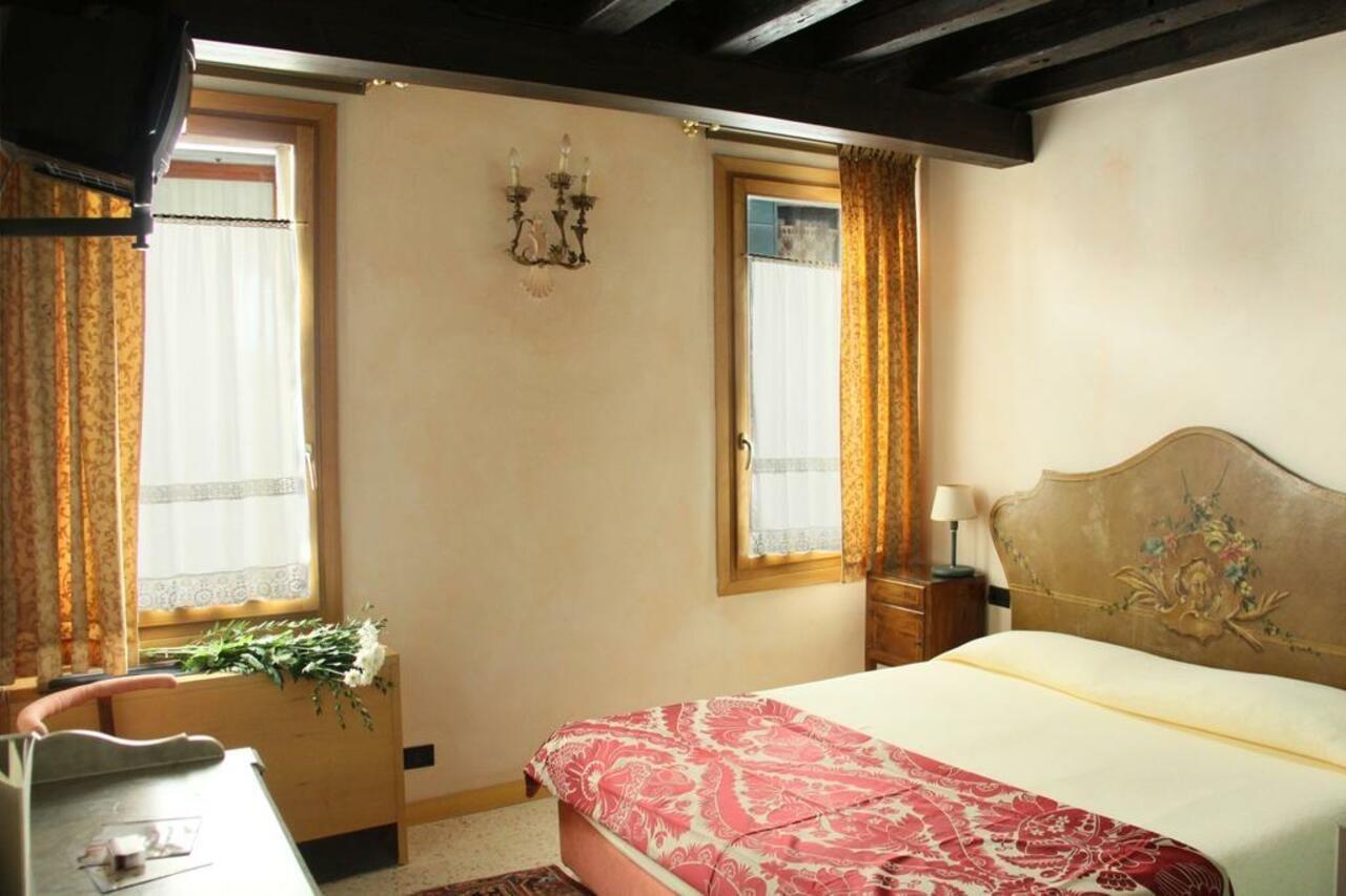 San Simeon Venezia Apartment ภายนอก รูปภาพ