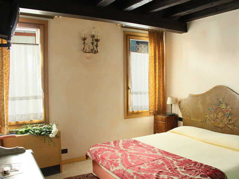 San Simeon Venezia Apartment ภายนอก รูปภาพ